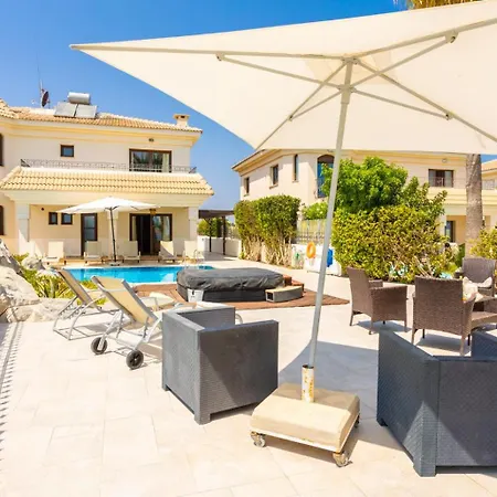 Elysia * Paralimni