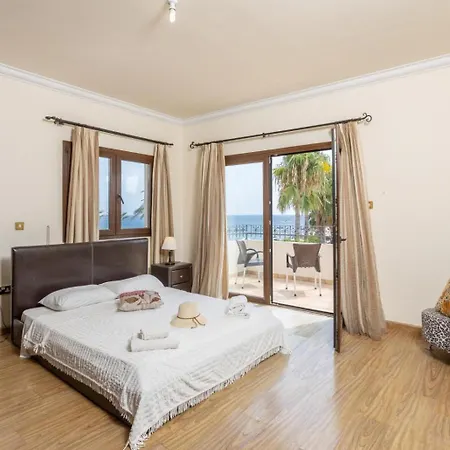 Elysia Paralimni